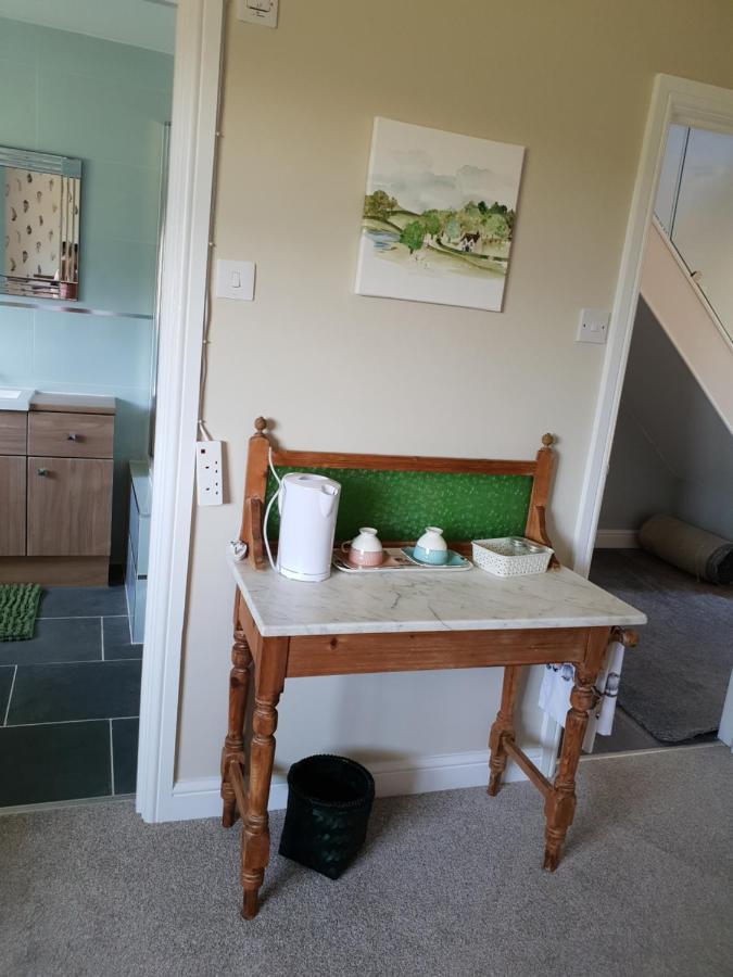 Goshens Farm B&B ウートン・ブリッジ エクステリア 写真